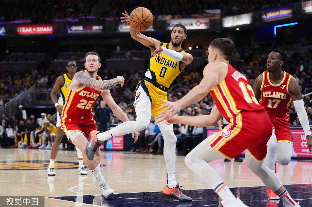 节日期间亲 节日期间亲